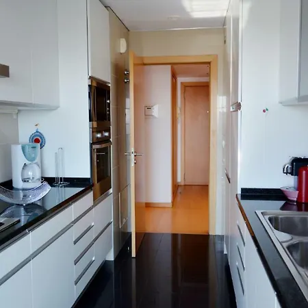 Panoramic - River View Apartment Lisbon